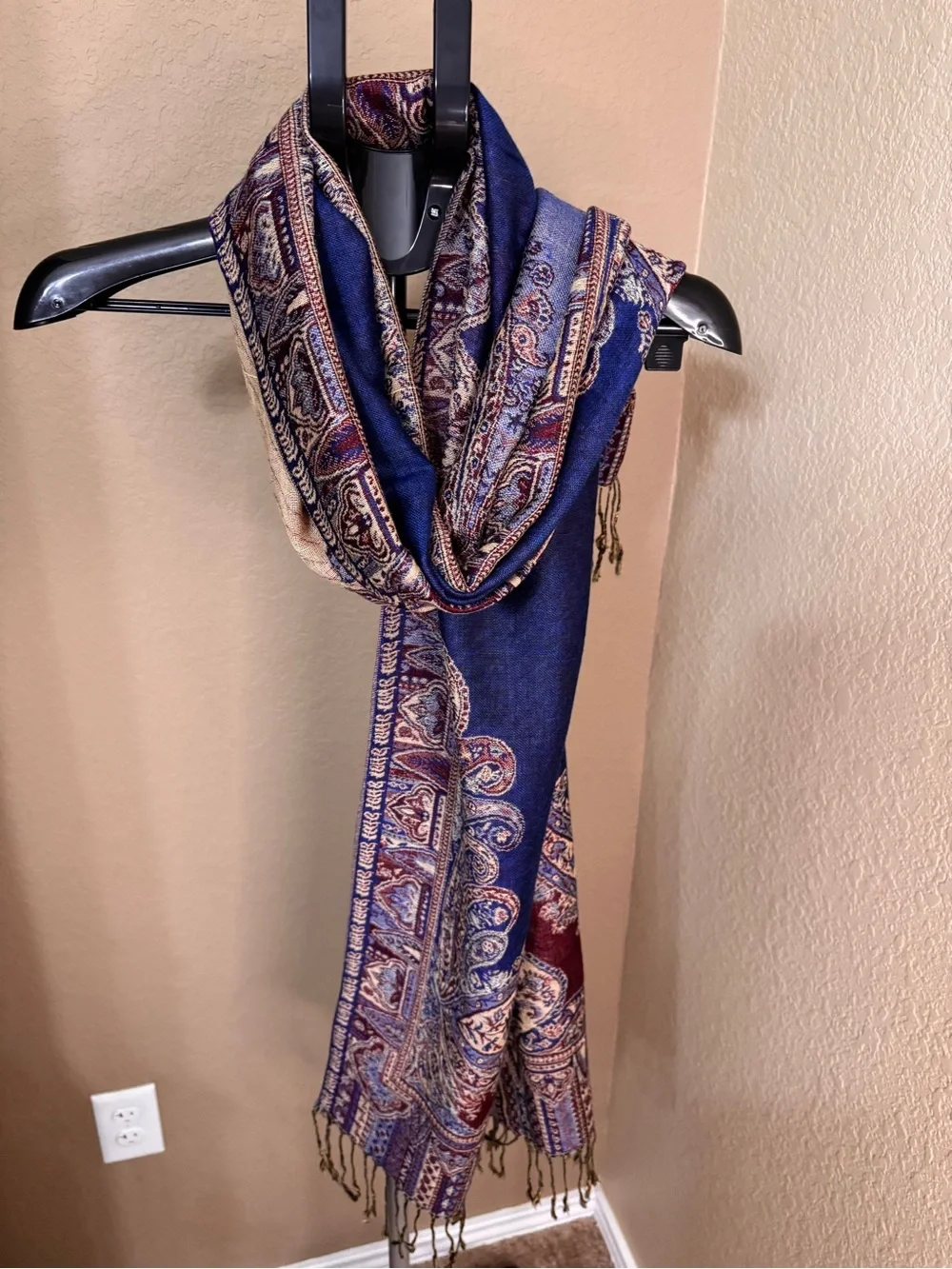 pashmina elegant versatile